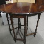 620 5292 DROP-LEAF TABLE